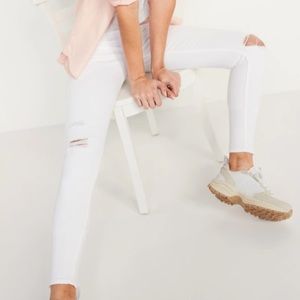 Womens old navy pull on skinny rockstar jeans - white distressed - size 8